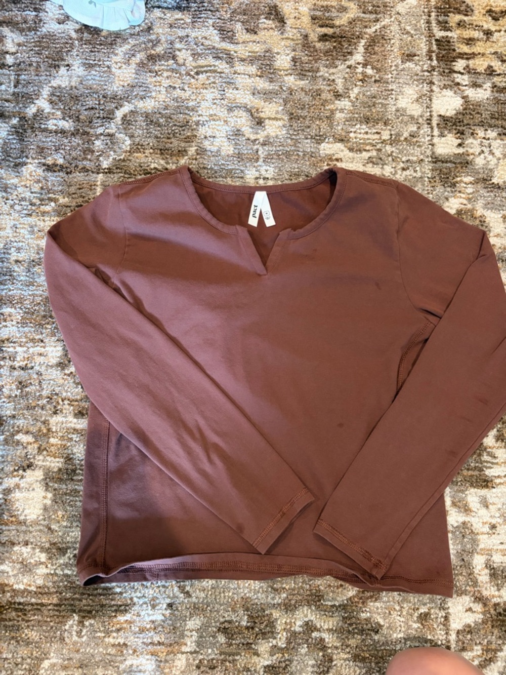Pact avenue collection Basic Long Sleeve Notch Neck Top - rust color